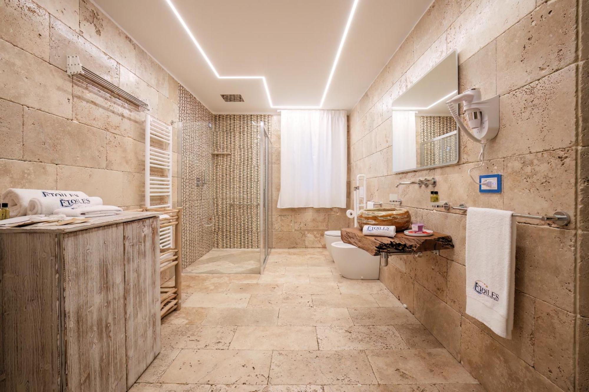 Etoiles Luxury Guest House Resort Palmi Habitación foto